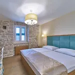 Mladenka By Interhome *