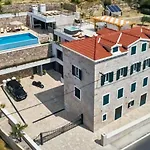 Villa Mladenka By Interhome