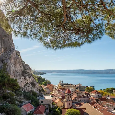 Mladenka By Interhome Jesenice (Split-Dalmatia)